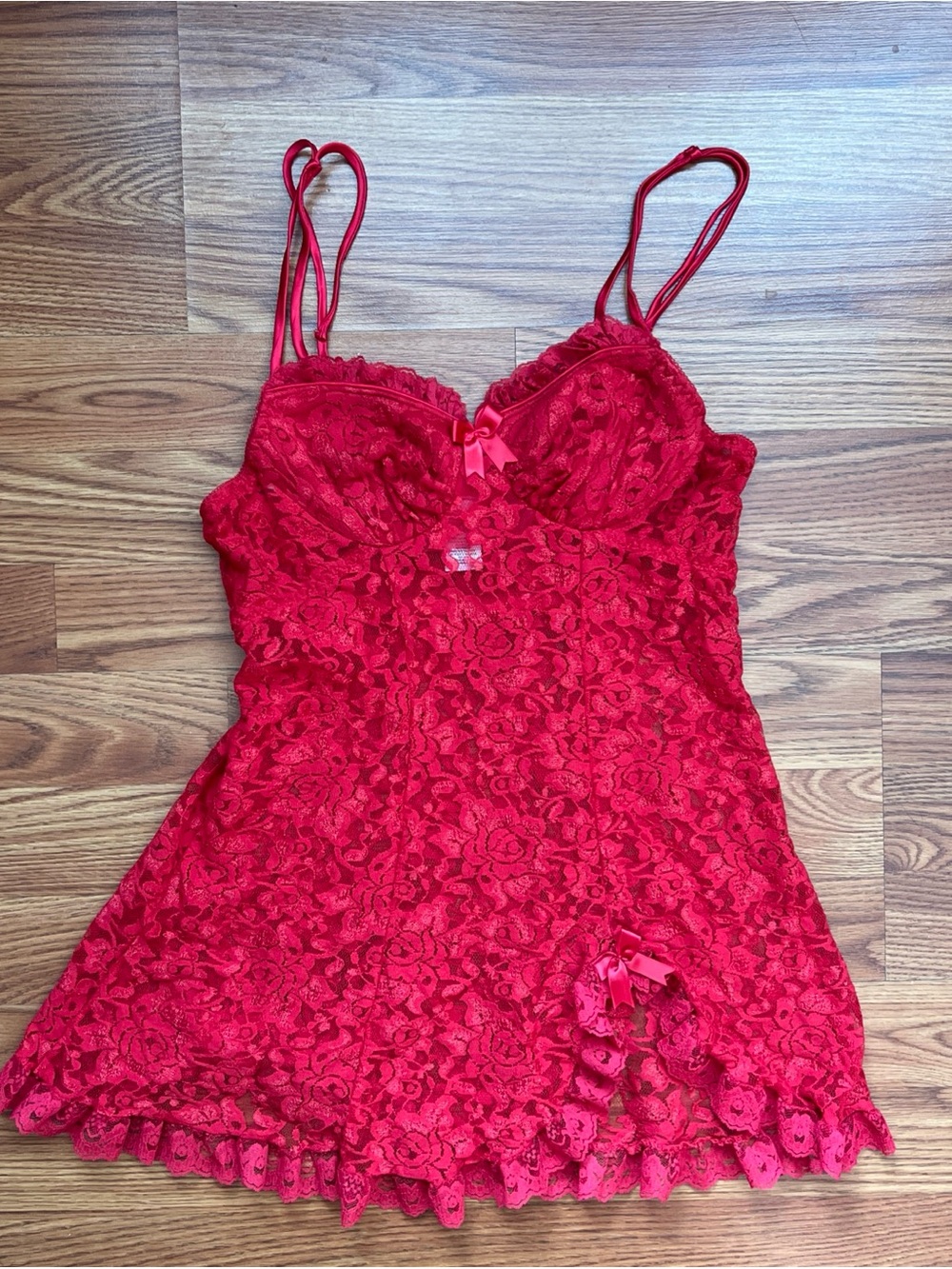 Red Lace Lace-Trim Chemise with Bow Detail